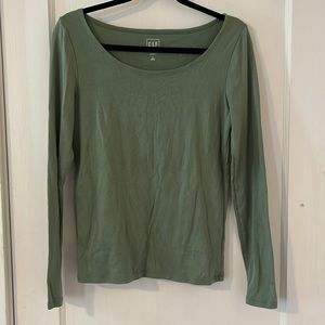 Gap Size L light green long sleeve boat neck tee